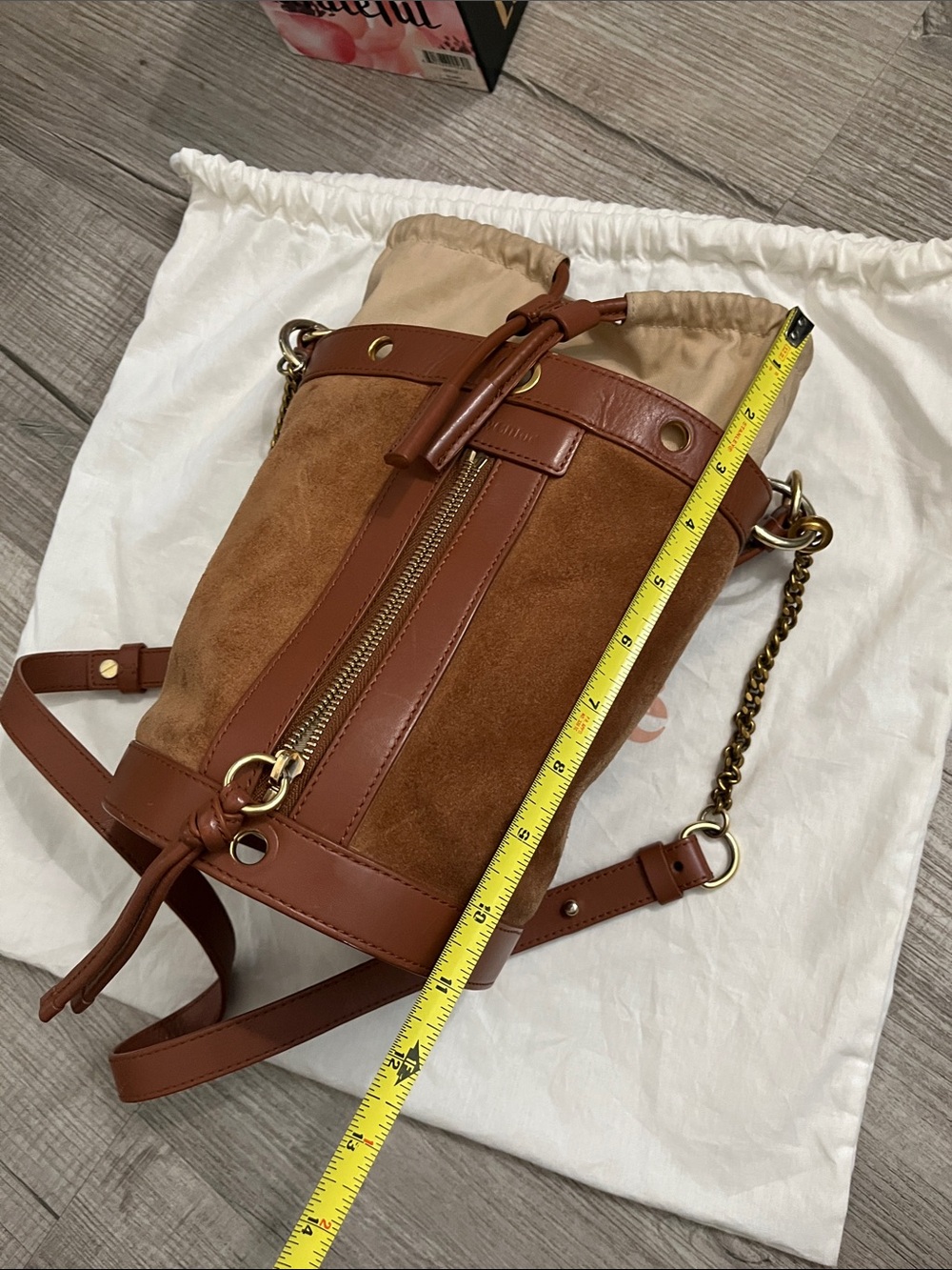 See By Chloe Bucket Bag - Picture 11 of 14